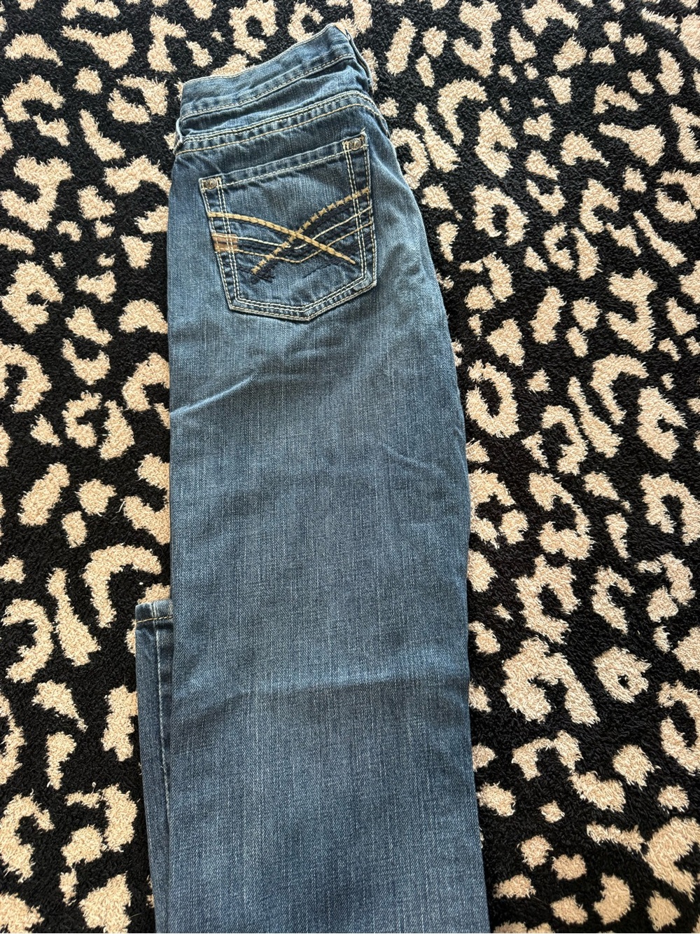 Men’s ARIAT straight cut blue jeans